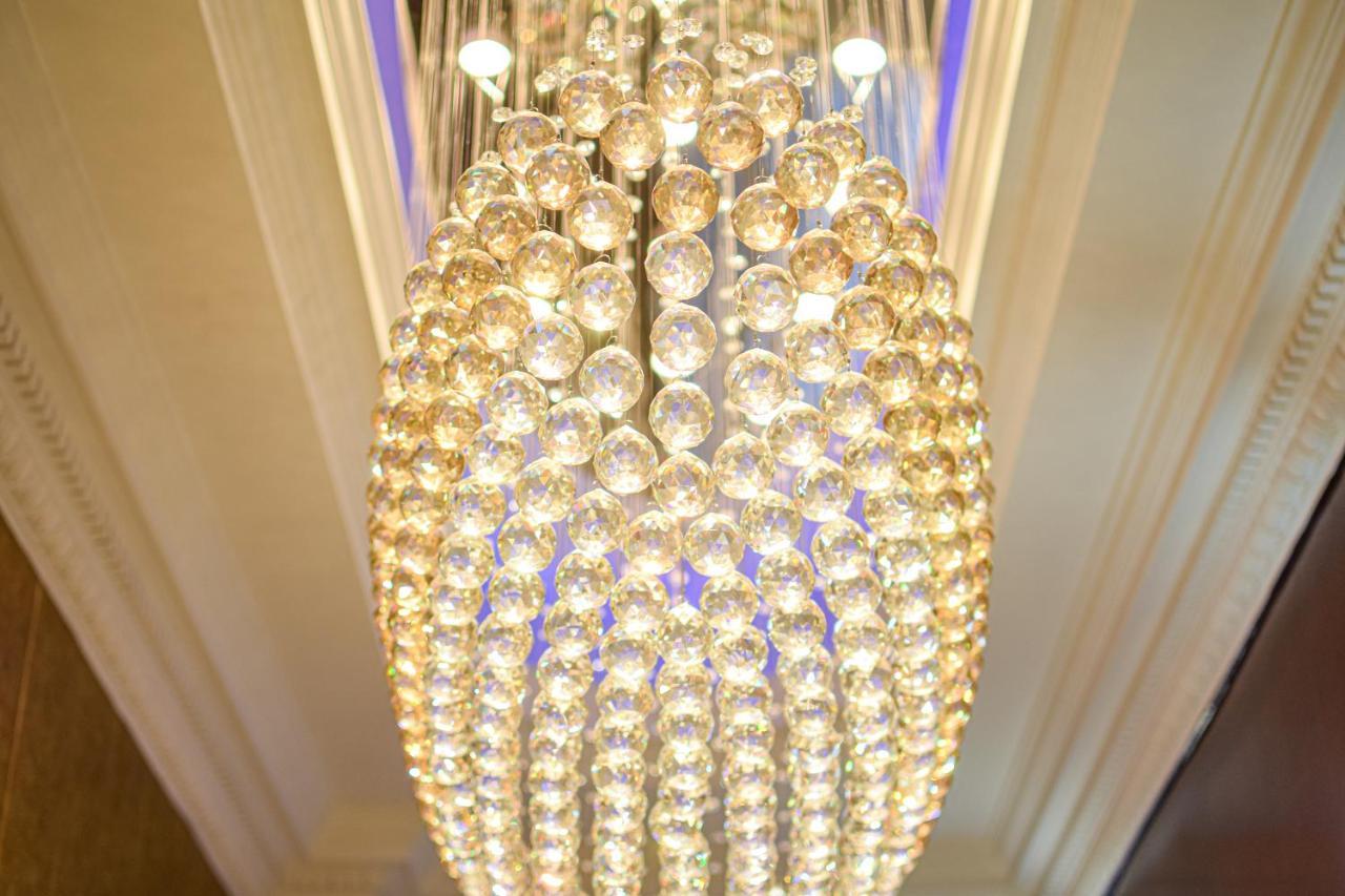 Pembridge Palace Hotel Лондон Екстериор снимка