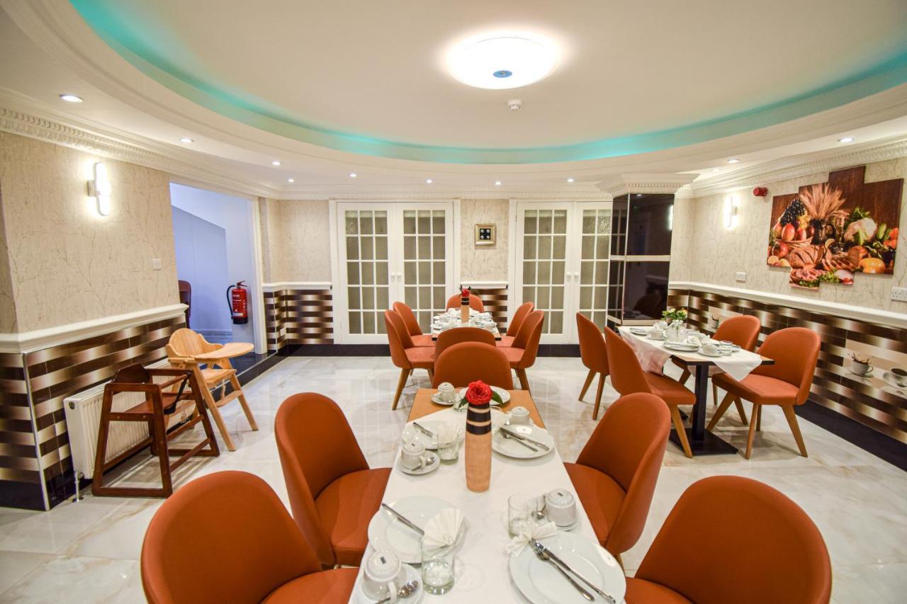 Pembridge Palace Hotel Лондон Екстериор снимка