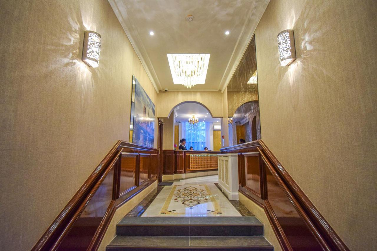 Pembridge Palace Hotel Лондон Екстериор снимка