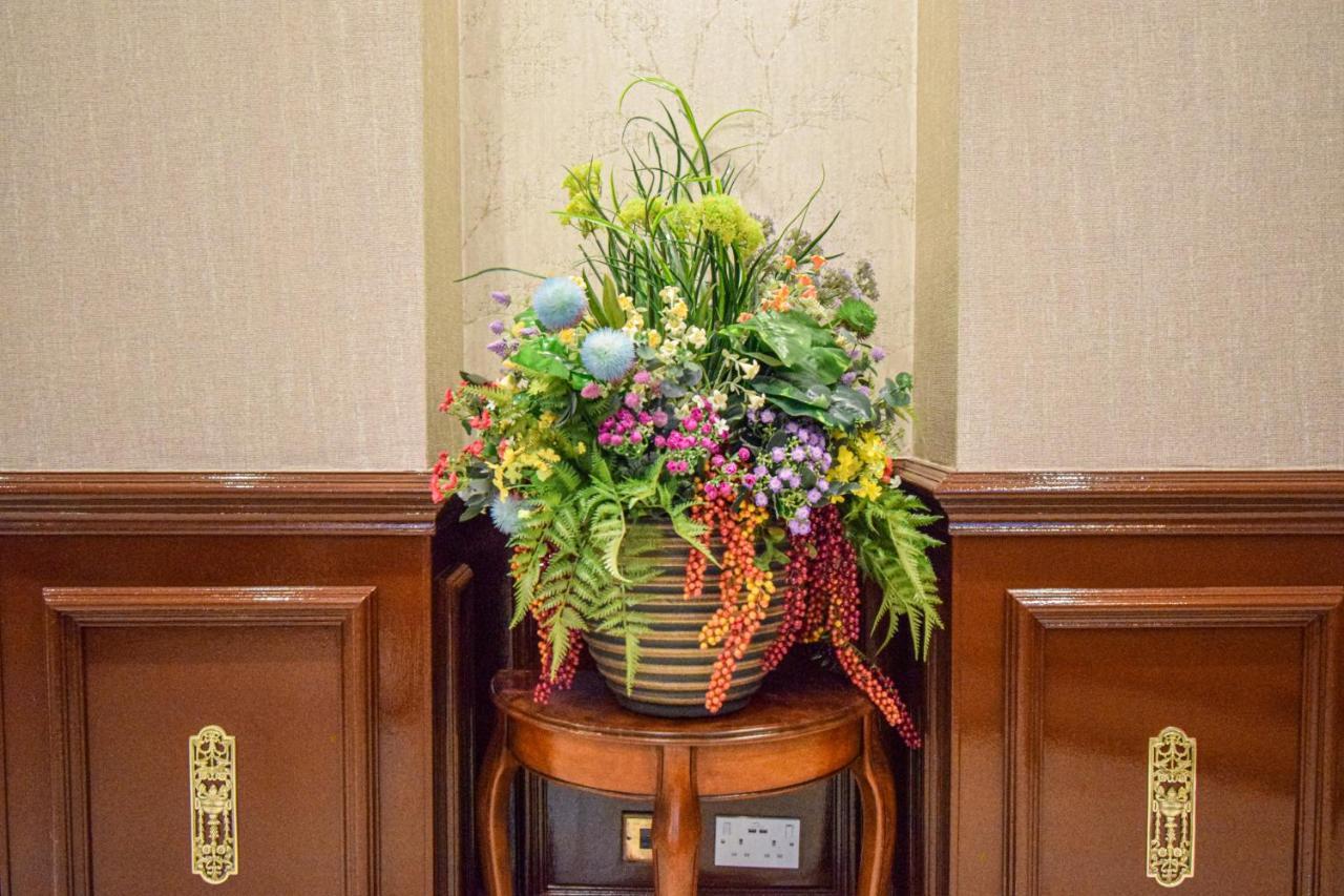 Pembridge Palace Hotel Лондон Екстериор снимка