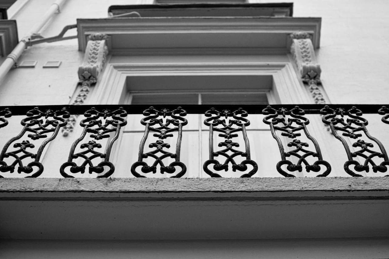 Pembridge Palace Hotel Лондон Екстериор снимка